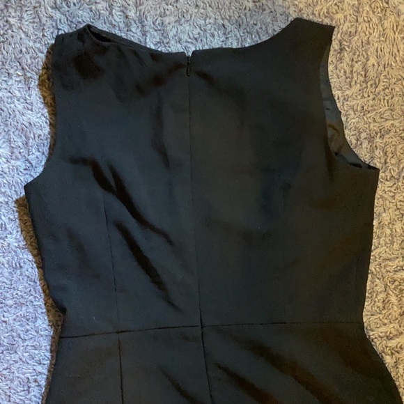 Black formal dress size 6 - Picture 11 of 16